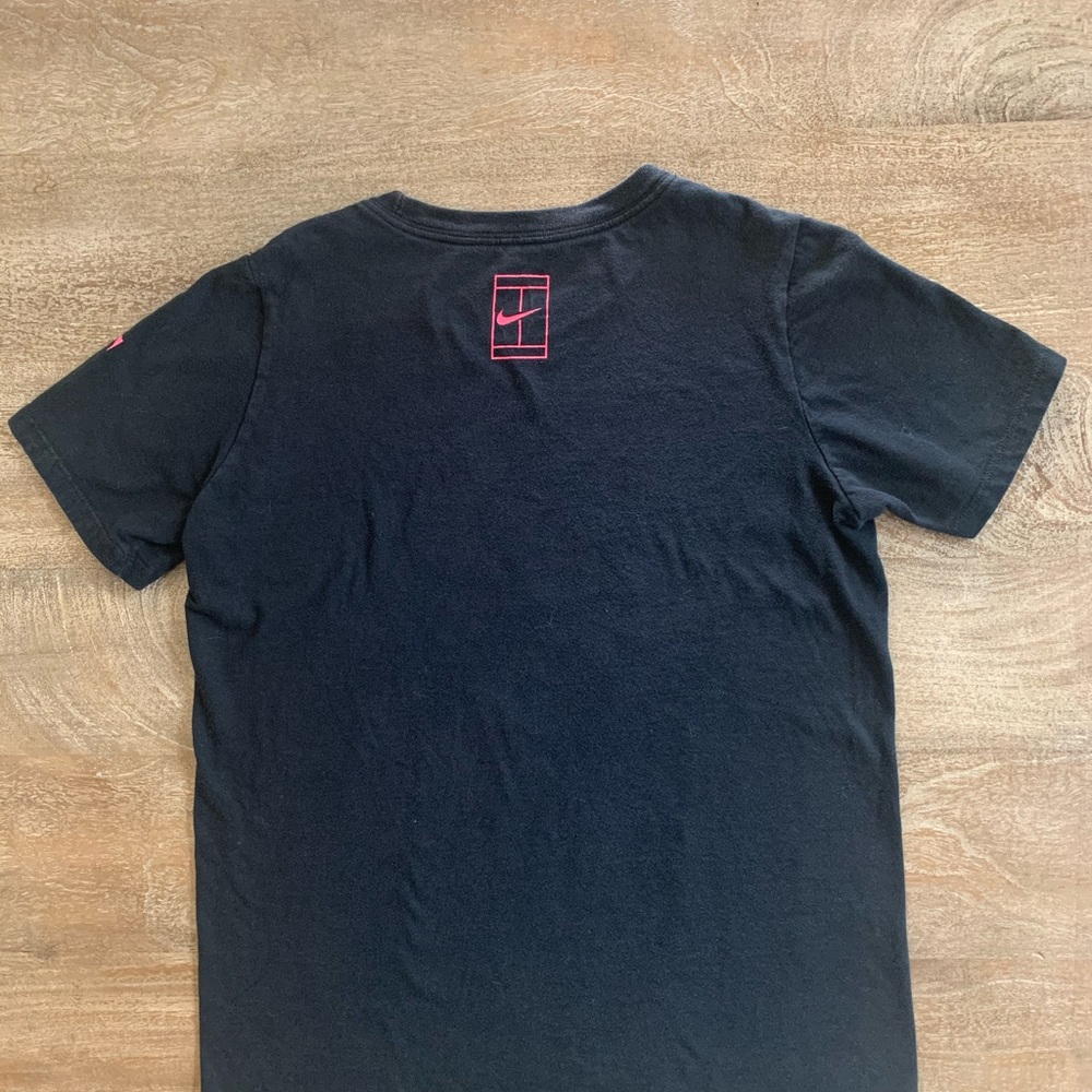 Boys Nike Tee - Picture 6 of 6